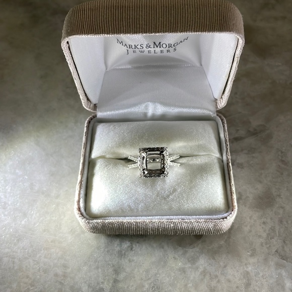 Diamond ring setting. - Picture 2 of 7